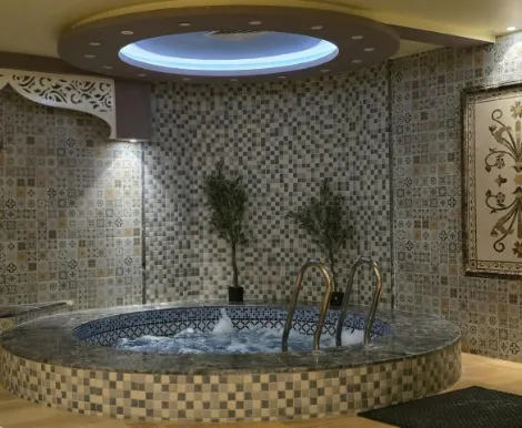 المنتجعات و الفنادق